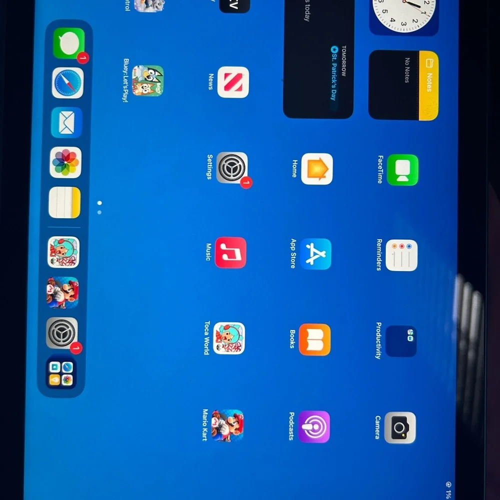 Apple iPad in Silver